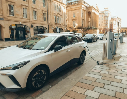 cargador-publico-electrico Cargadores para Coche Eléctrico Públicos